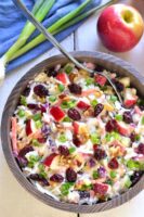 Walnuss-Cranberry-Krautsalat