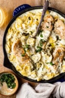 Cremige Hühnertortellinisuppe mit Pesto
