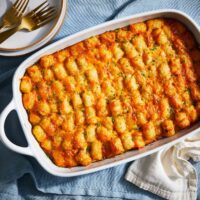 Käse-Tater-Tot-Frühstücksauflauf