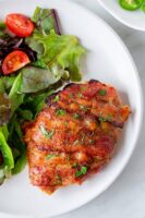 Pikante Schweinekoteletts mit Jalapeno-Glasur