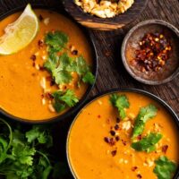 Kokosnuss-Thailändische Kürbissuppe