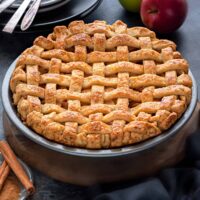 Hausgemachter Klassischer Apfelkuchen