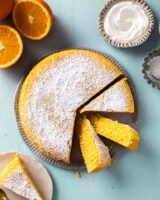 Pikanter Orangen-Maismehlkuchen